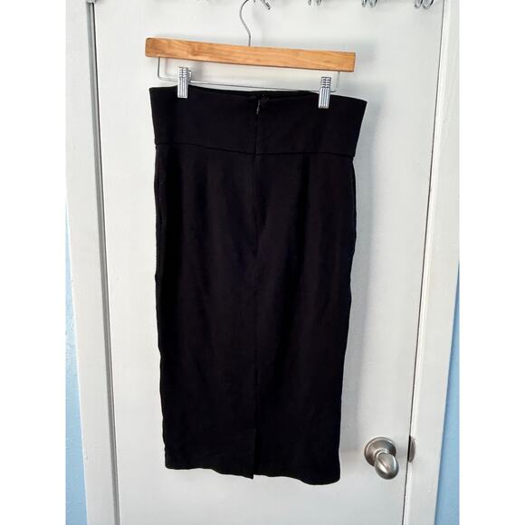 Dolce & Gabbana Pencil Skirt Size 30 Black Stretch Knit Minimalist Office Preppy - Picture 1 of 12